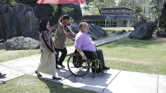 Tamu dan Delegasi ASEAN Kunjungi Taman Arkeologi Leang-leang