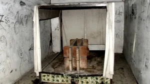 Cepat Kaya tapi Azabnya Segera Tiba