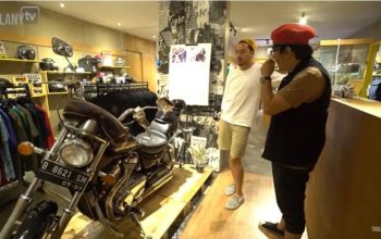 Koleksi Barang Lokal dan Antik di Distro