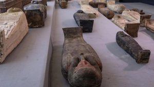 Mesir Pamer Temuan Barang Antik Terbaru