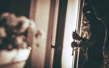 Pencuri Barang Antik Gasak Rumah Keluarga Munir