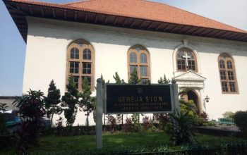 Barang-Barang Antik dan Bersejarah di Gereja Sion